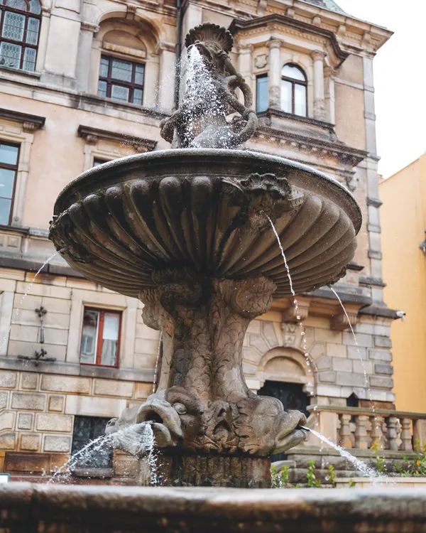 Fountain on Main Square